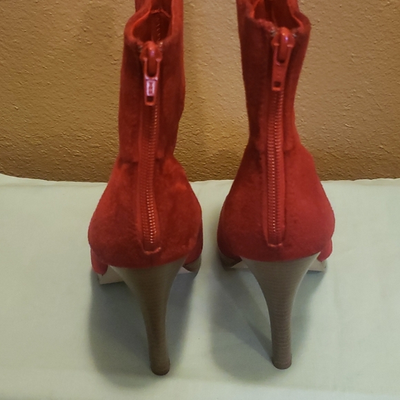 Top Moda Faux Suede Ankle Boots - Picture 2 of 7